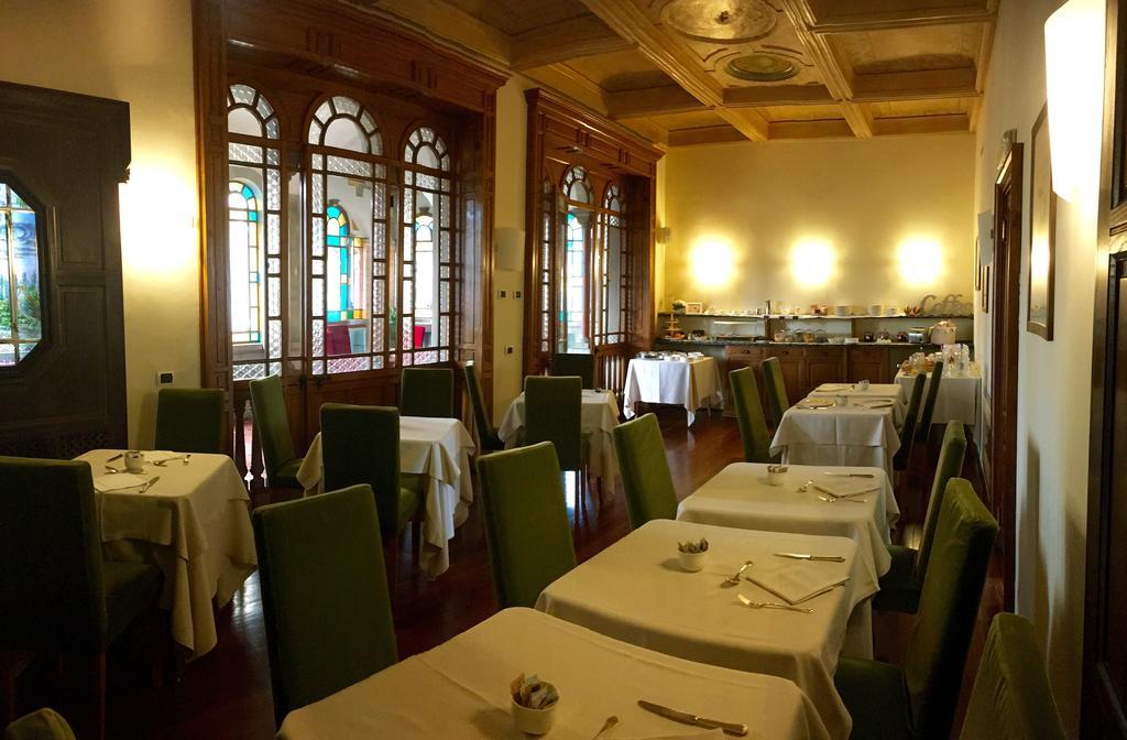 Dimora Del Barone Hotel Romagnano Sesia Bagian luar foto